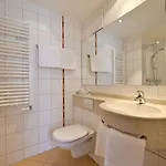 Hotel Apollo Garni 3*