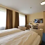 Apollo Garni Hotel Ratisbona