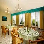 Hotel Apollo Garni