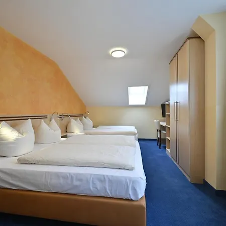 Apollo Garni 3* Регенсбург