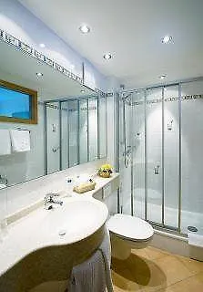 Apollo Garni Hotel