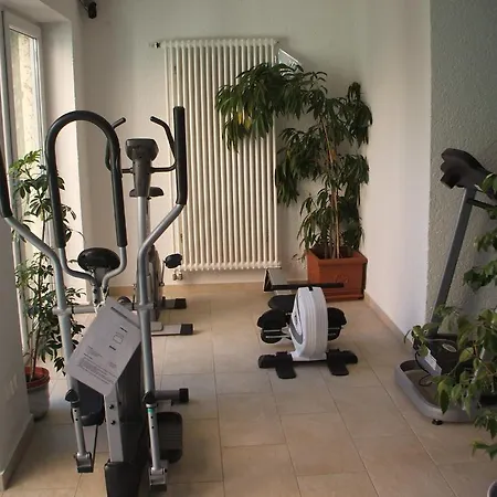 Apollo Garni 3* Regensburg