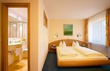 Apollo Garni Otel 3*